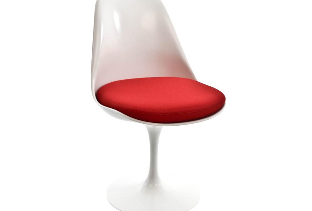 Tulip Chair di Eero Saarinen